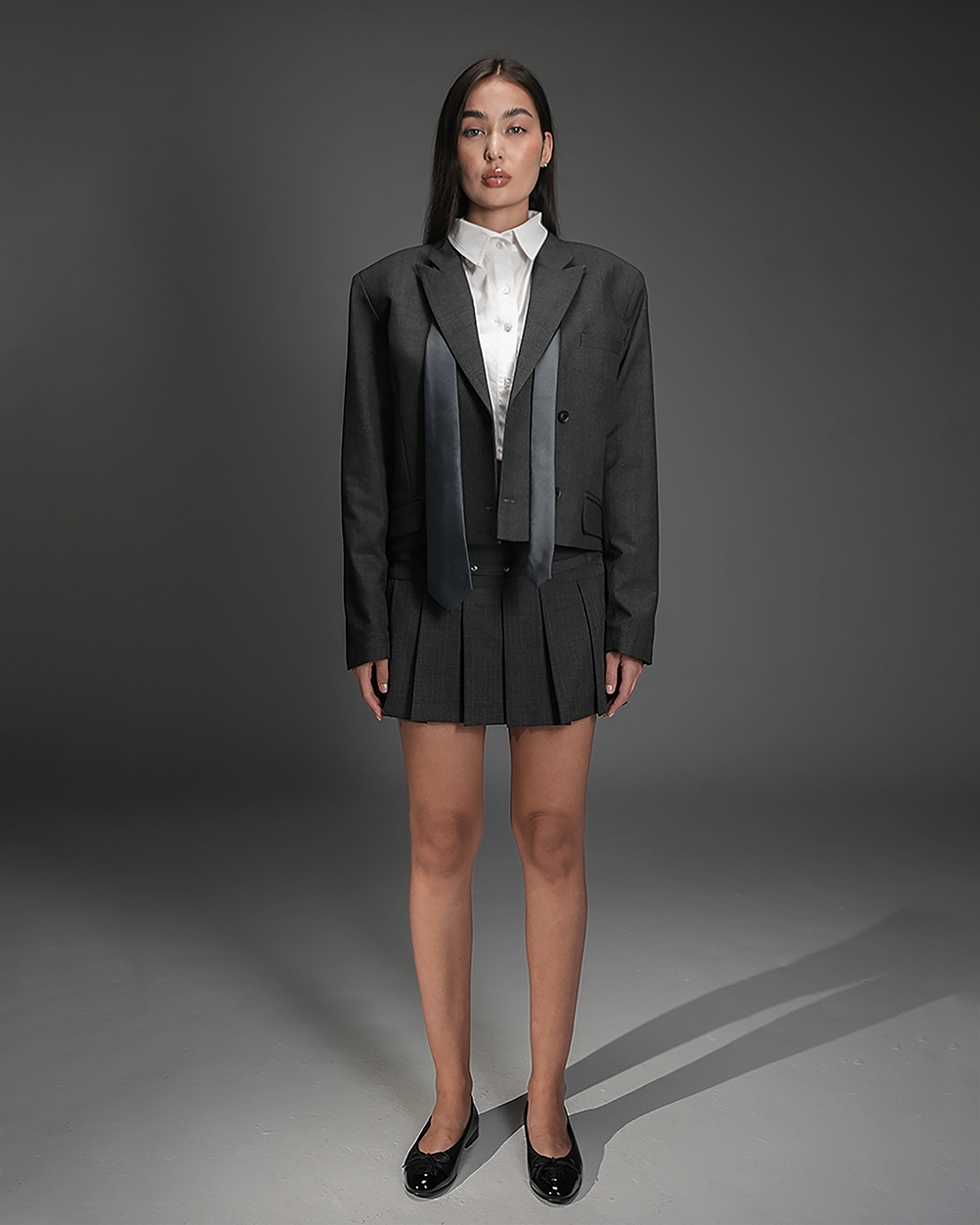 Built-in Collar Blazer with Tie