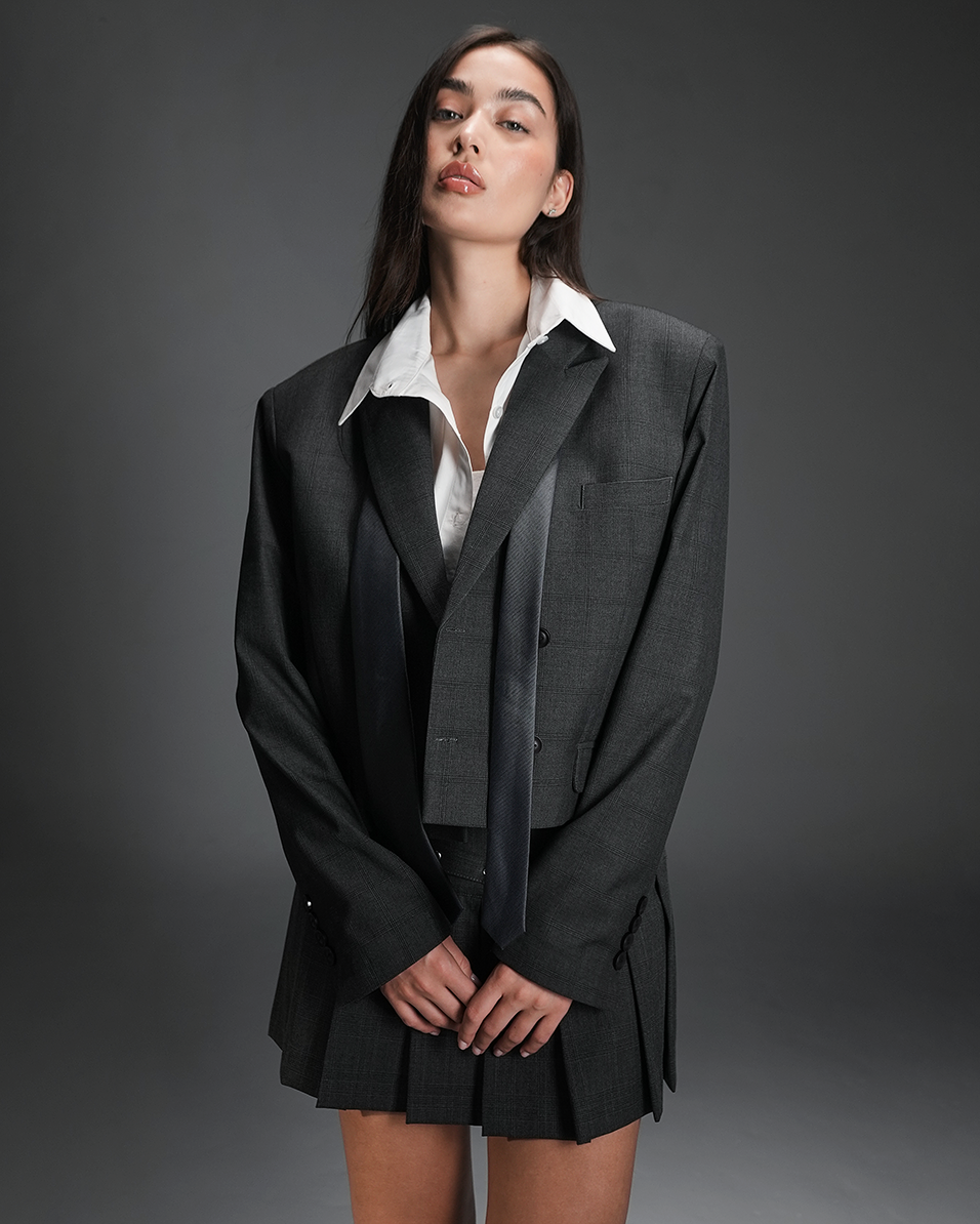 Built-in Collar Blazer with Tie